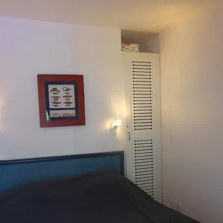 Destordeur Villa *